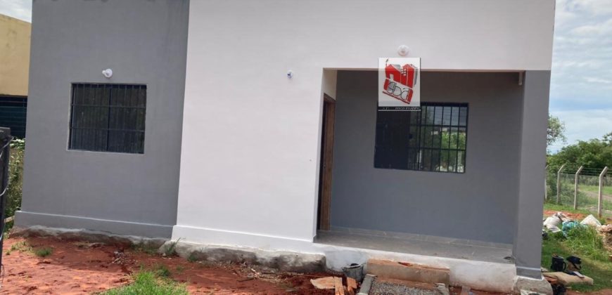 A LA VENTA CASA A ESTRENAR EN CAPIATA  ZONA PARADA LINEA  27
