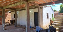 A LA VENTA CASA EN CIUDAD DE YPANE