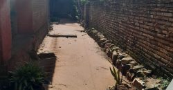 VENDO TERRENO CON CASITA EN CAPIATA ZONA VILLA MILITAR PARA INVERSION