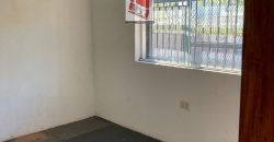 VENDO O ALQUILO HERMOSA PROPIEDAD CON OFICINA SOBRE AVDA DEFENSORES DEL CHACO CASI TOBATI