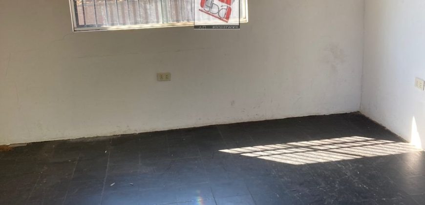 VENDO O ALQUILO HERMOSA PROPIEDAD CON OFICINA SOBRE AVDA DEFENSORES DEL CHACO CASI TOBATI