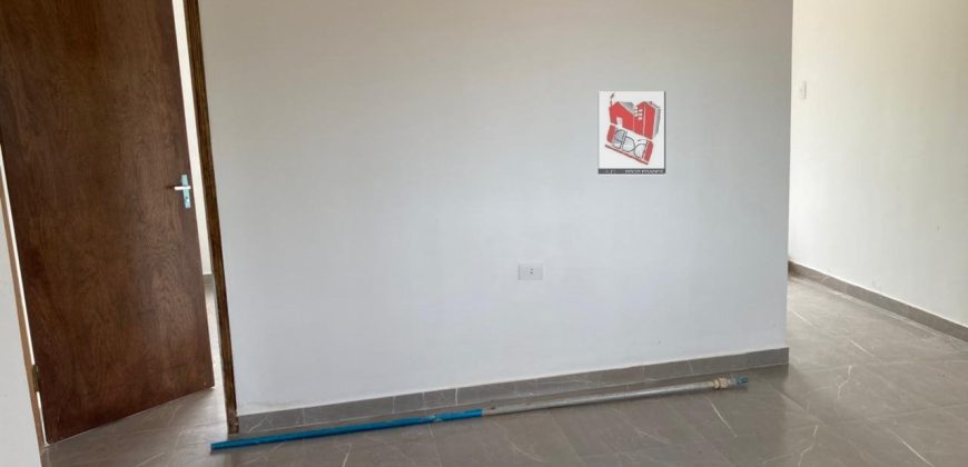 A LA VENTA CASA A ESTRENAR EN CAPIATA ZONA PARADA LINEA 27