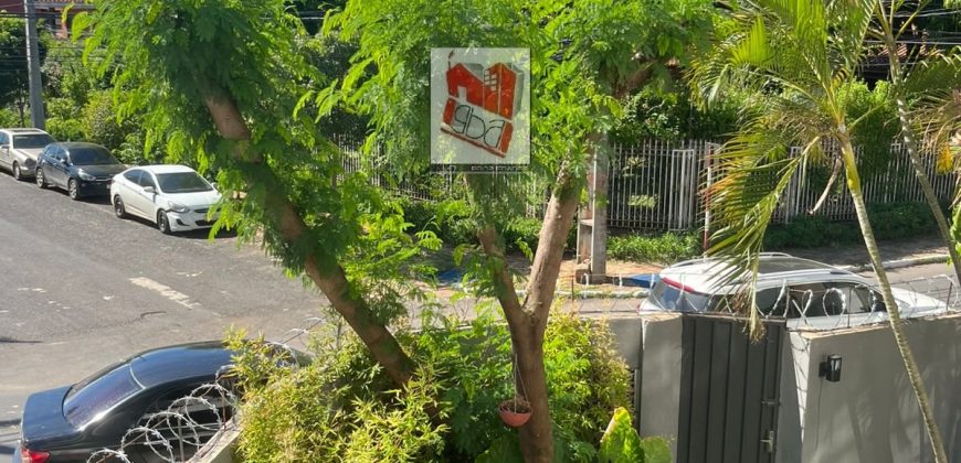 ALQUILER DE AMPLIO DEPARTAMENTO SOBRE LA AVDA. BOGGIANI