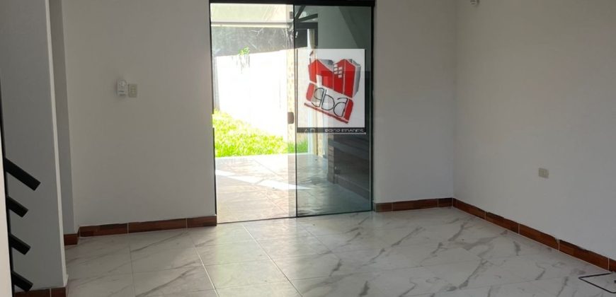 VENDEMOS HERMOSO DUPLEX A ESTRENAR EN VILLA ELISA