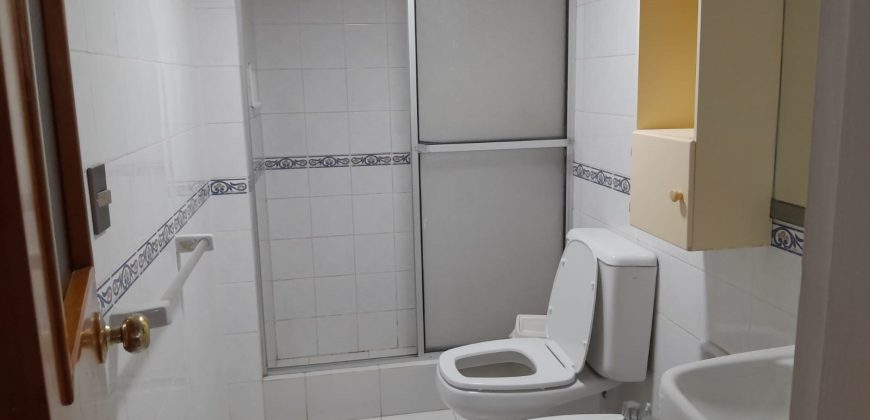 EN ALQUILER DEPARTAMENTO ESPACIOSO TOTALMENTE EQUIPADO Y AMOBLADO EN VILLA MORRA