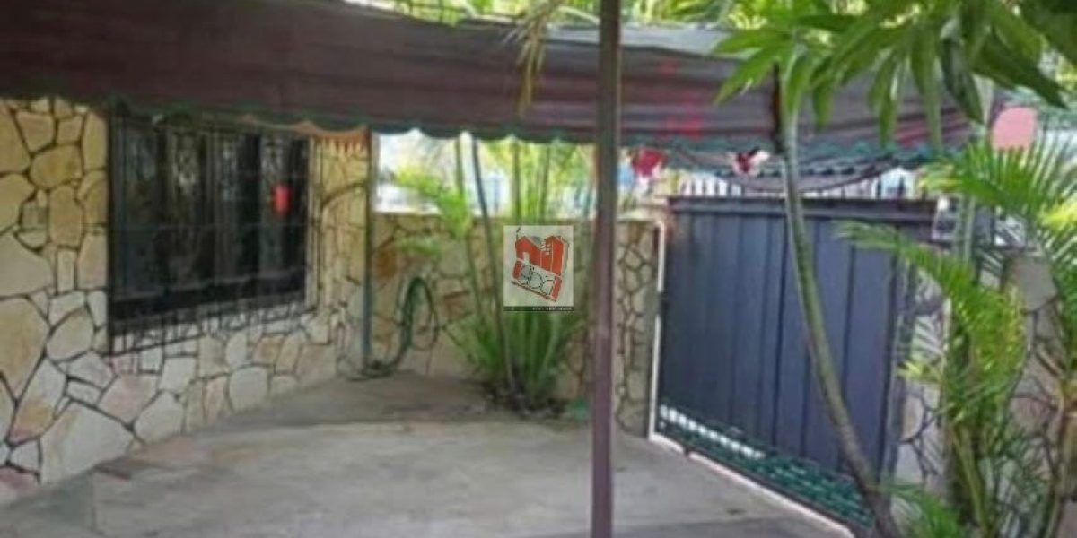 VENDO CASA EN BARRIO OBRERO – CERCA DE 21 PROYECTADA