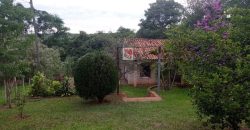 Vendo casa en Villa Elisa – Barrio Villa Bonita – Sobre calle empedrada a cuadras de Petropar