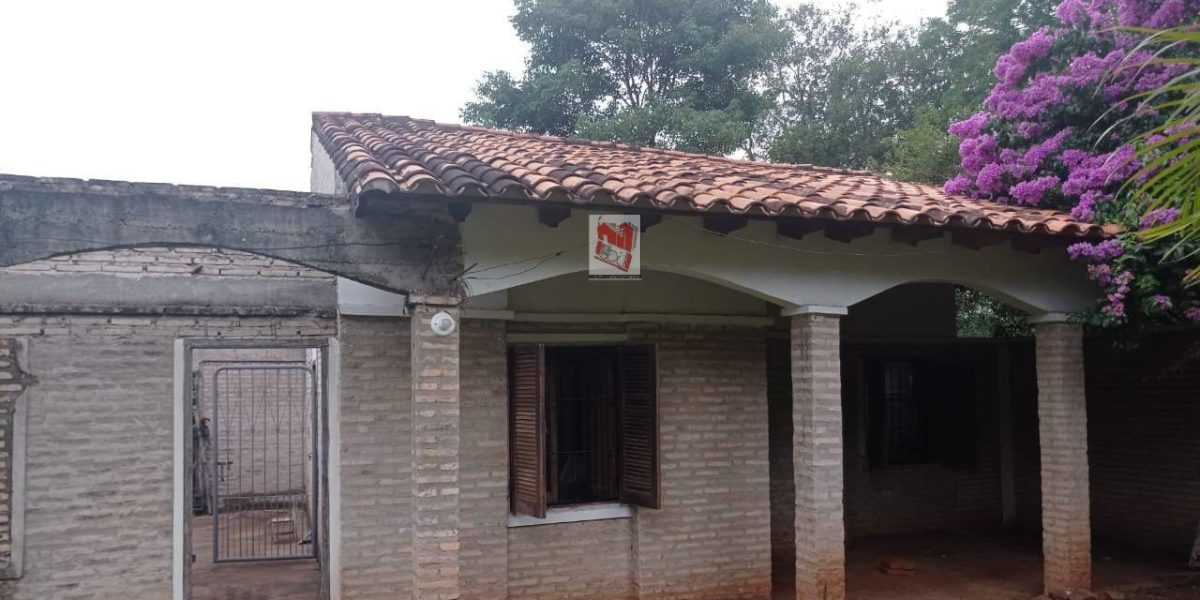 Vendo casa en Villa Elisa – Barrio Villa Bonita – Sobre calle empedrada a cuadras de Petropar